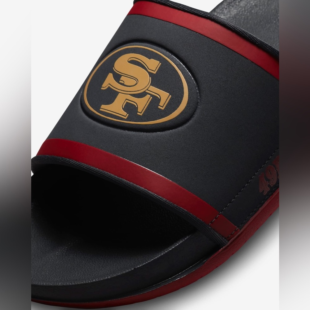 Nike Offcourt (NFL San Francisco 49ers)
Slide SIZE 12